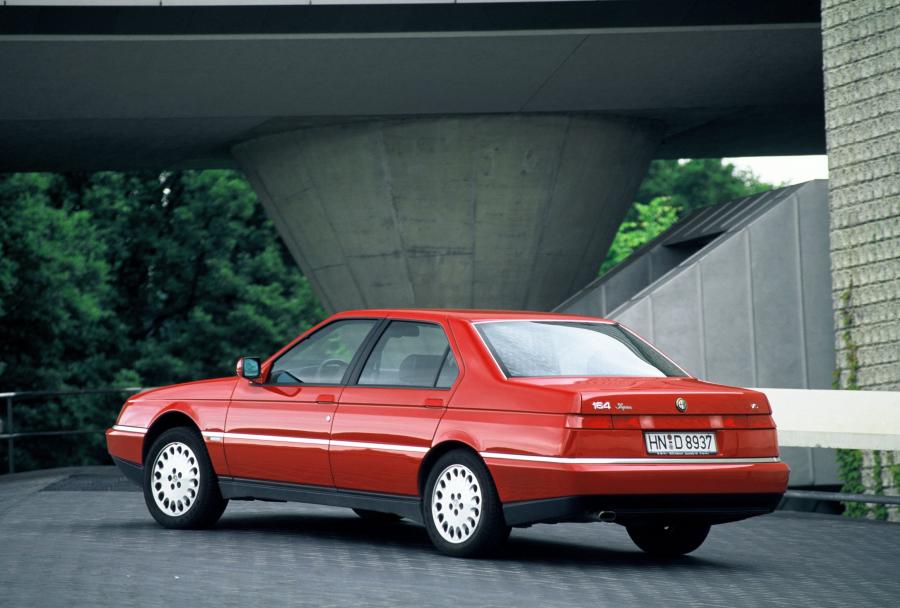  Alfa Romeo 164 Super 1992 года  (фото 7 из 18)